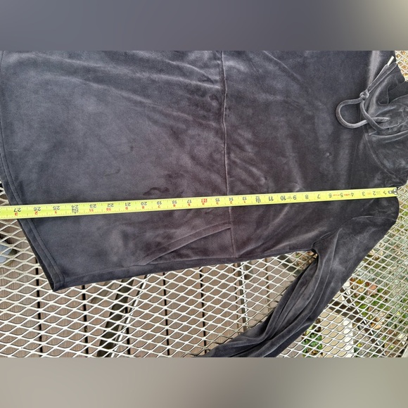 Lands End Velour Hooded Pull Over Warm Top - Picture 10 of 12